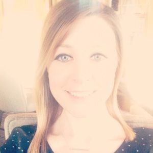 Meet your Posher, Katrina